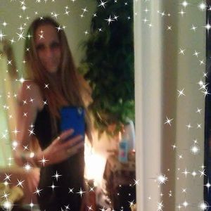 Meet your Posher, Kimberly